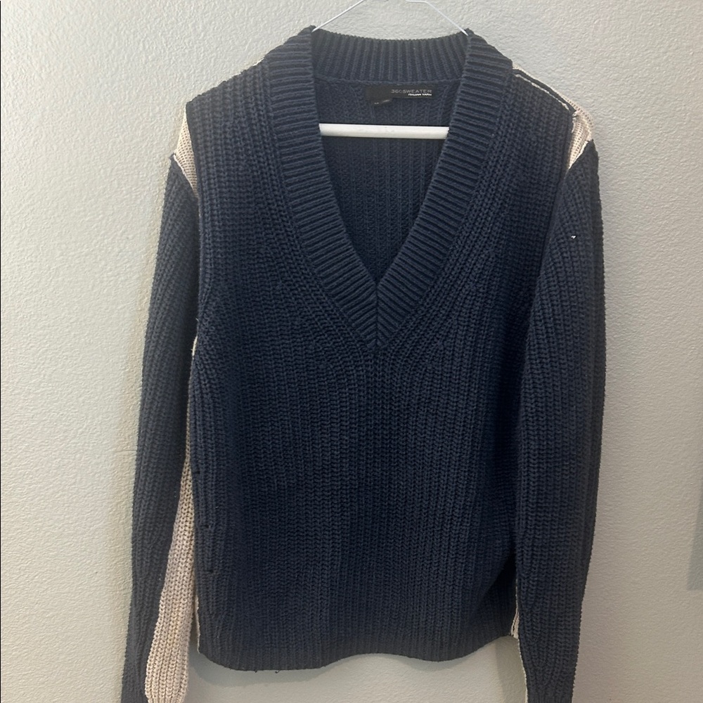 Men's Navy Blue Sweater